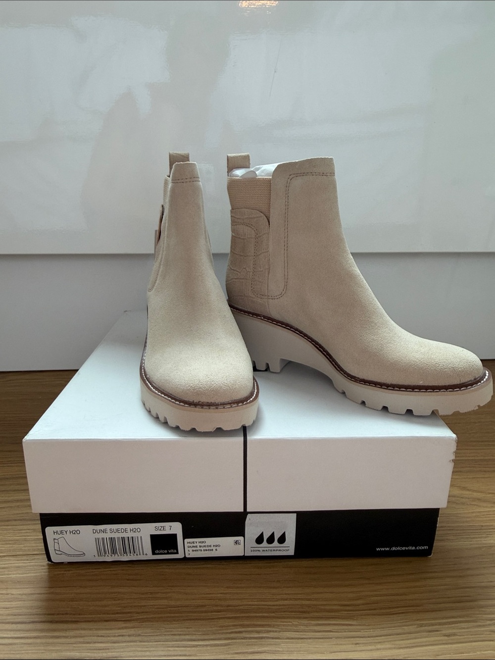 Dolce Vita Light Beige Suede Platform Chelsea Booties - Picture 6 of 6